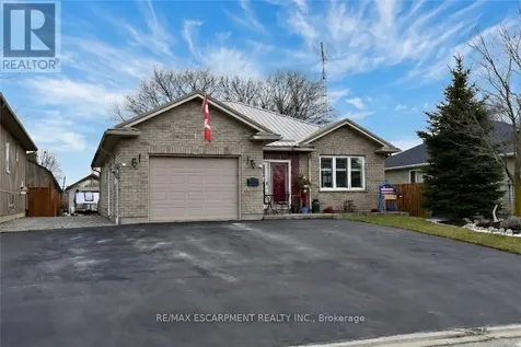34 Davis Street Haldimand ON N0A 1J0