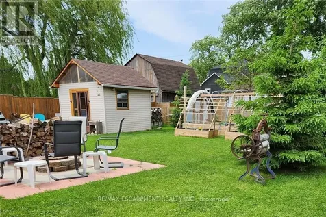 34 Davis Street Haldimand ON N0A 1J0