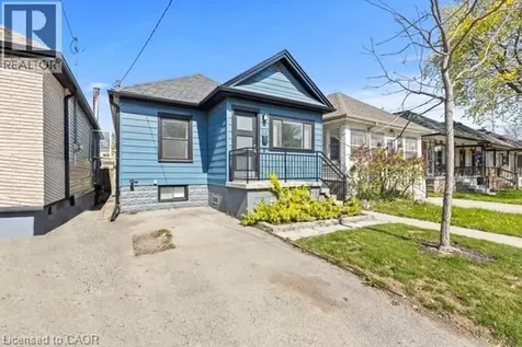33 Huxley Avenue North Hamilton ON L8H 4P1