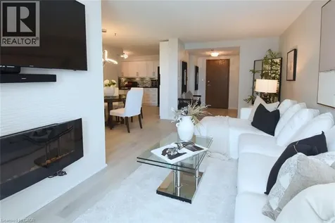 1276 Maple Crossing Boulevard Burlington ON L7S 2J9