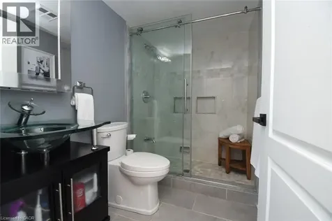1276 Maple Crossing Boulevard Burlington ON L7S 2J9