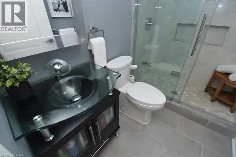 1276 Maple Crossing Boulevard Burlington ON L7S 2J9