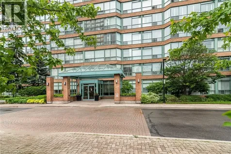 1276 Maple Crossing Boulevard Burlington ON L7S 2J9
