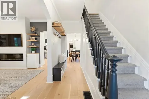 440 Duke Street West Kitchener ON N2H 3Y8