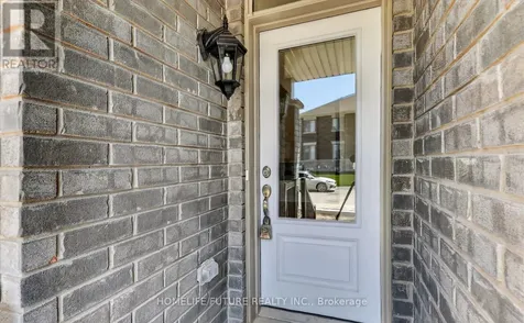 2957 Gatestone Path Pickering ON L1X 0R5