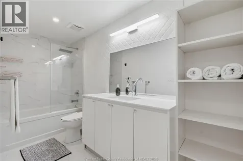 3340 Stella Crescent Windsor ON N8T 0B8