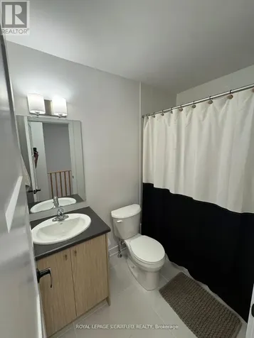 36 Silo Mews Barrie ON L9J 0V3