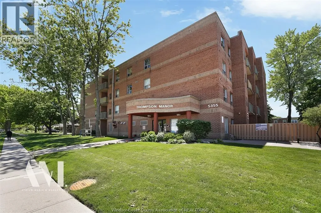 5355 Wyandotte Street East Windsor ON N8S 1L6