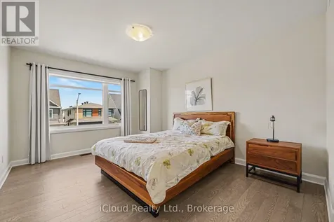 616 Moonflower Crescent Ottawa ON K1T 0X8