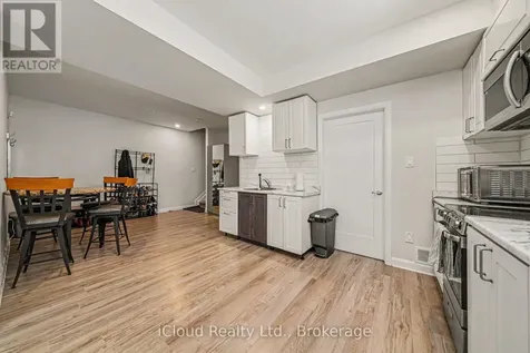 616 Moonflower Crescent Ottawa ON K1T 0X8