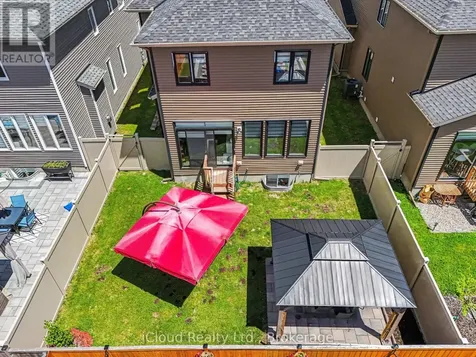 616 Moonflower Crescent Ottawa ON K1T 0X8