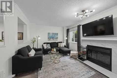 50 Springcreek Crescent Ottawa ON K2M 2M2