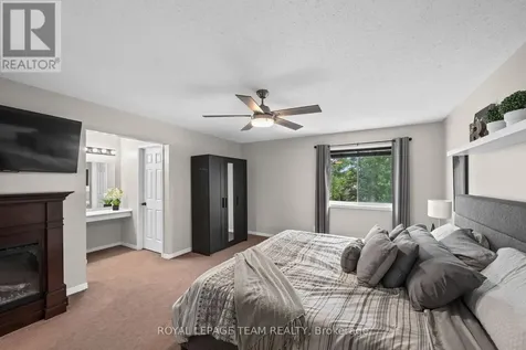 50 Springcreek Crescent Ottawa ON K2M 2M2