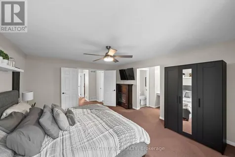 50 Springcreek Crescent Ottawa ON K2M 2M2