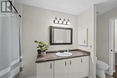 50 Springcreek Crescent Ottawa ON K2M 2M2