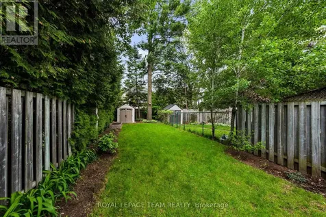 50 Springcreek Crescent Ottawa ON K2M 2M2