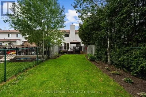 50 Springcreek Crescent Ottawa ON K2M 2M2