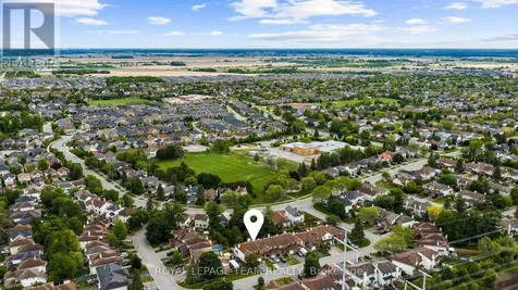 50 Springcreek Crescent Ottawa ON K2M 2M2