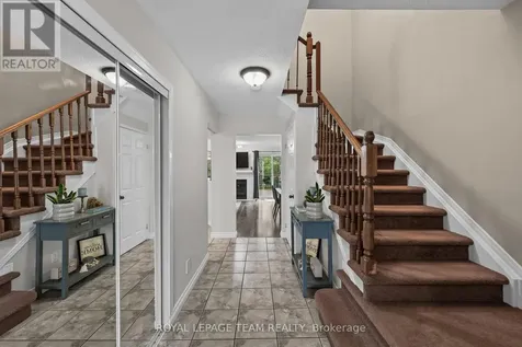 50 Springcreek Crescent Ottawa ON K2M 2M2