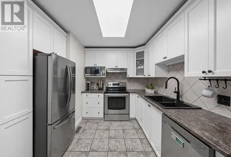 50 Springcreek Crescent Ottawa ON K2M 2M2