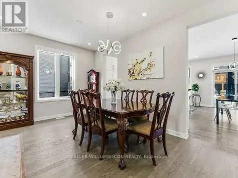 352 Cloyne Crescent Ottawa ON K2J 6W4