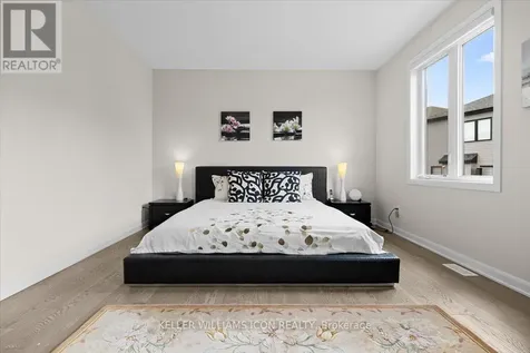 352 Cloyne Crescent Ottawa ON K2J 6W4