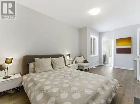 352 Cloyne Crescent Ottawa ON K2J 6W4