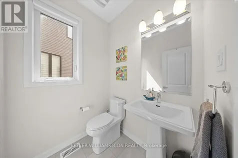 352 Cloyne Crescent Ottawa ON K2J 6W4