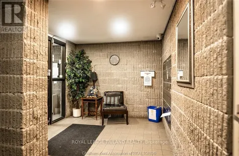 955 Grand Avenue West Chatham-kent ON N7L 4Z6