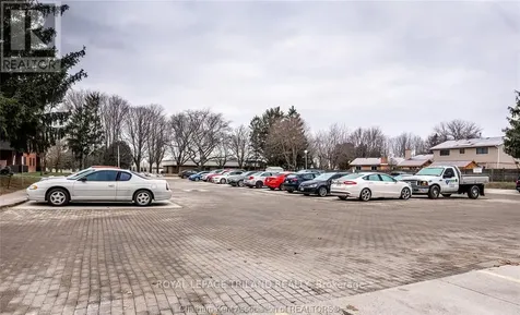 955 Grand Avenue West Chatham-kent ON N7L 4Z6