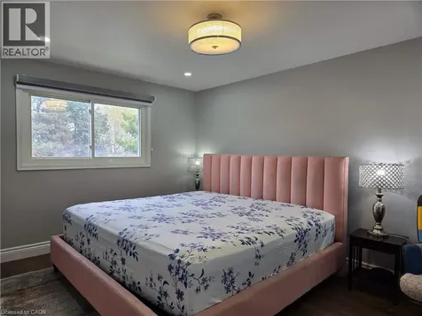 261 Overlea Drive Kitchener ON N2M 1T7