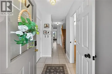 30 Braemar Avenue Caledonia ON N3W 2M1