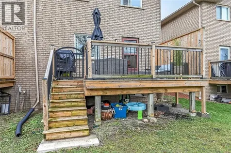 30 Braemar Avenue Caledonia ON N3W 2M1