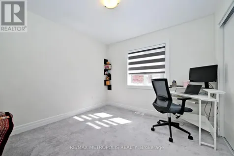 Westfield Drive Whitby ON L1P 0E9