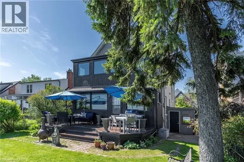 47 Mountain Park Avenue Hamilton ON L9A 1A1