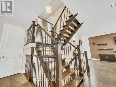 236 Neilson Avenue Waterloo ON N2J 2M3