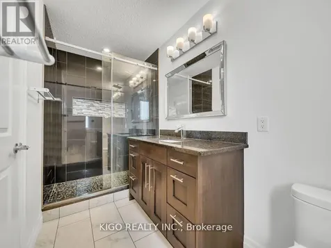 236 Neilson Avenue Waterloo ON N2J 2M3