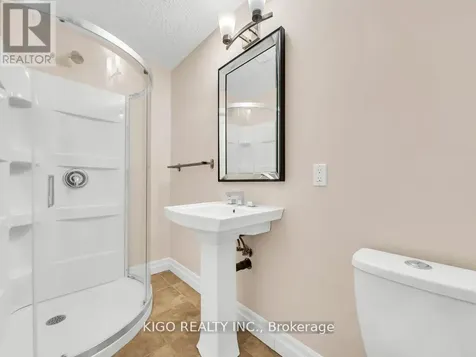236 Neilson Avenue Waterloo ON N2J 2M3