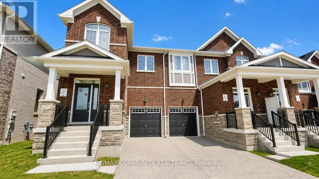 1766 Mineral Spgs Way Pickering ON L1X 0T6