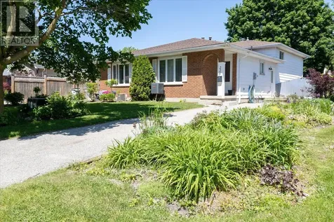 225 Huron Street South St. Marys ON N4X 1B3