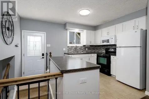 225 Huron Street South St. Marys ON N4X 1B3