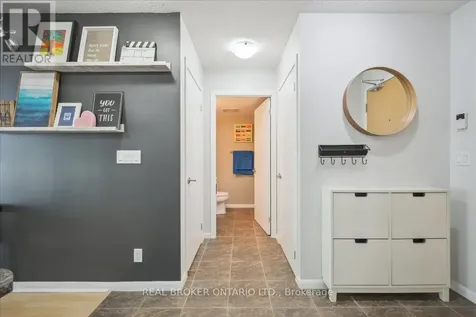 185 Legion Road North Toronto (mimico) ON M8Y 0A1