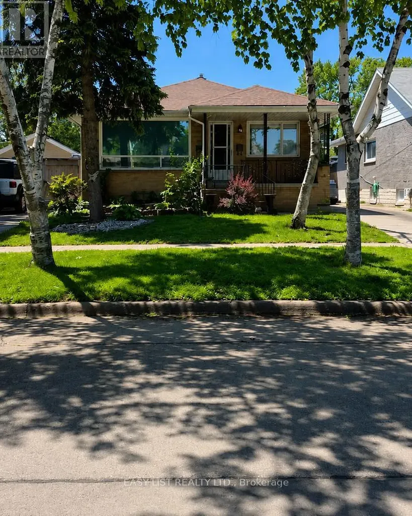 2371 Alexis Road Windsor ON N8W 3Z2