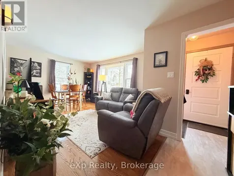 1043 9 Highway South Bruce ON N0G 2J0