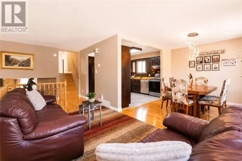 34 Jolette Avenue Azilda ON P0M 1B0