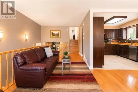 34 Jolette Avenue Azilda ON P0M 1B0