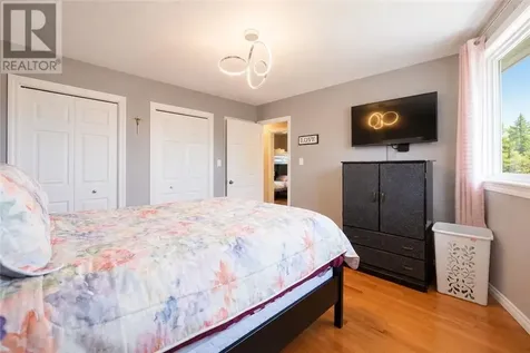 34 Jolette Avenue Azilda ON P0M 1B0
