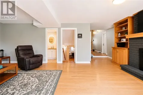 34 Jolette Avenue Azilda ON P0M 1B0