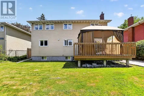 1646 Grey Nuns Drive Ottawa ON K1C 1T7