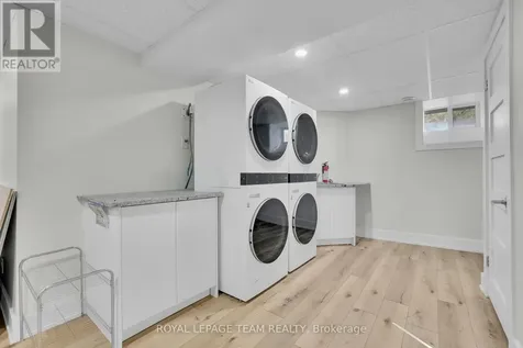 531 Mcleod Street Ottawa ON K1R 5R2